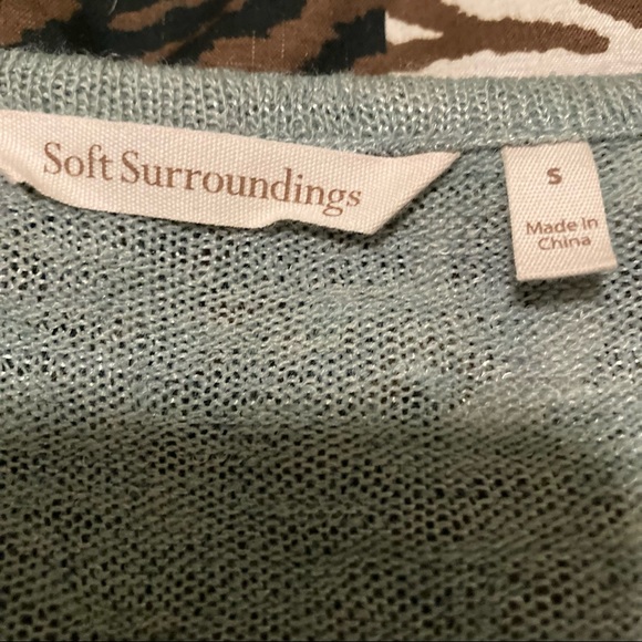 SOFT SURROUNDINGS Green half zip  sweater gold hardware - Picture 7 of 8